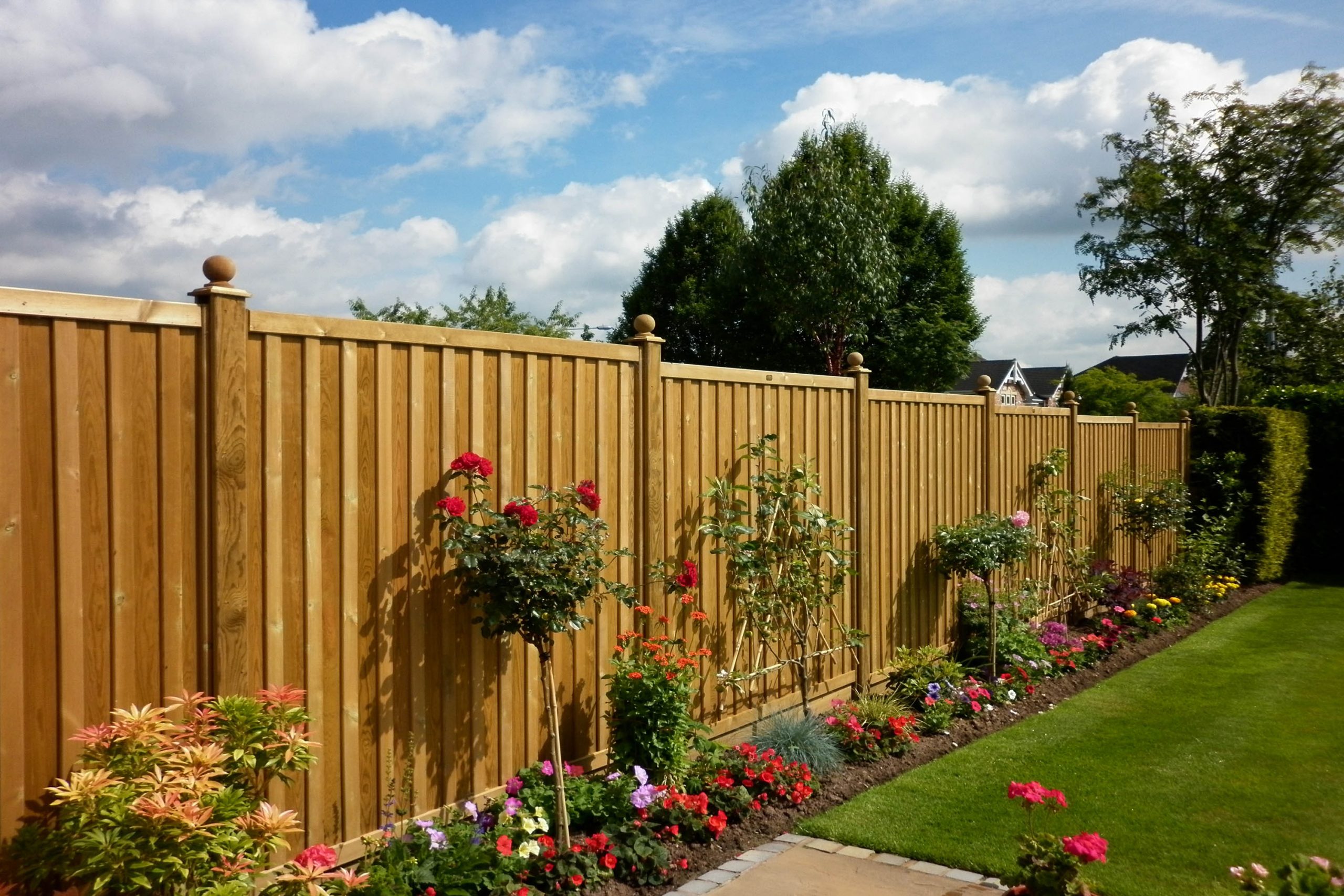 Reliable fence services for residential and commercial properties, ensuring privacy and security